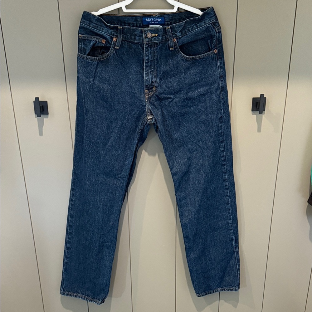 Arizona Jean Company Men's Straight Blue Jeans